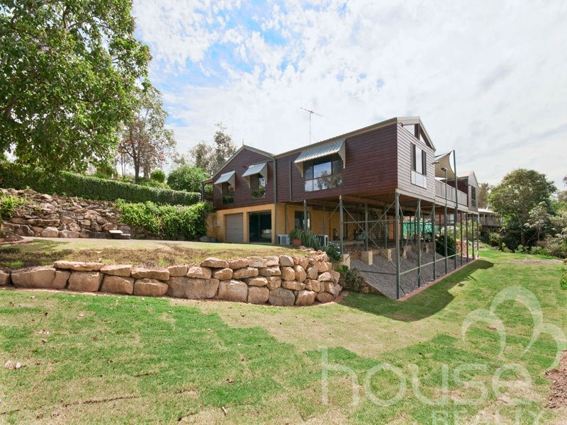 228 Blackwall Road, Chuwar QLD 4306