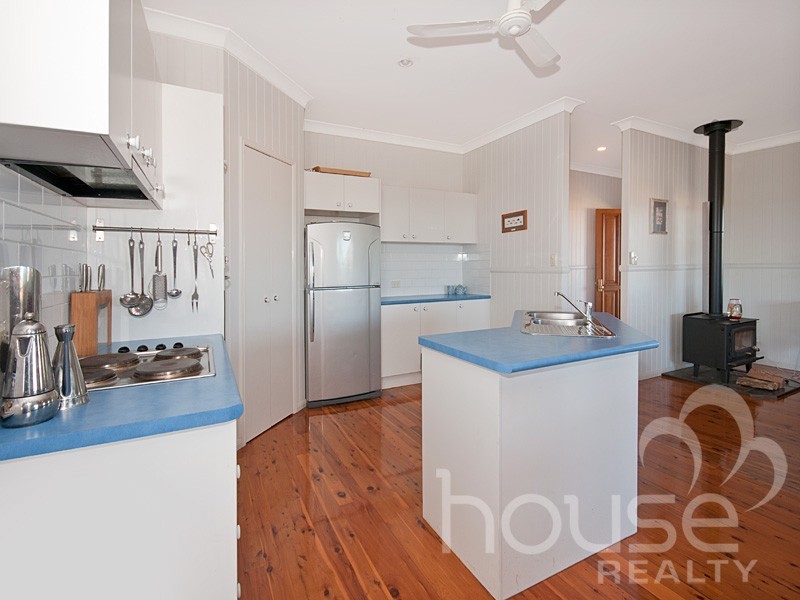 44 Crestwood Place, Moggill QLD 4070