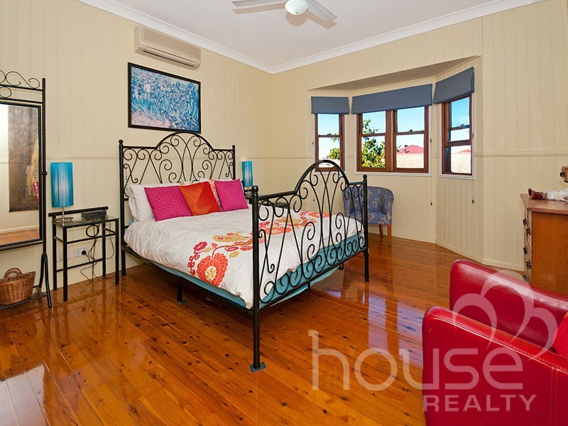 44 Crestwood Place, Moggill QLD 4070