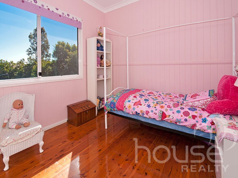 44 Crestwood Place, Moggill QLD 4070