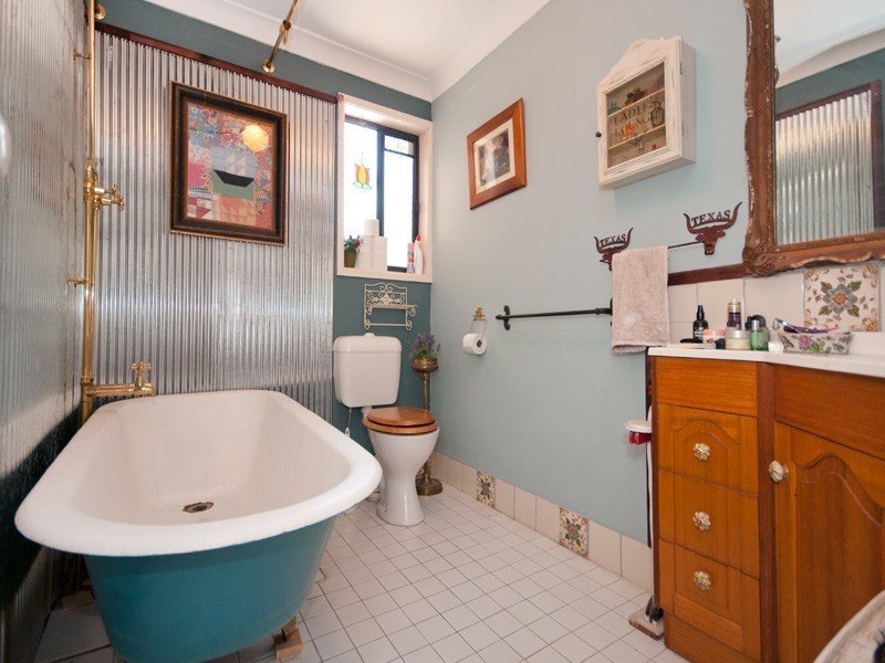 46 Powells Road, Karana Downs QLD 4306