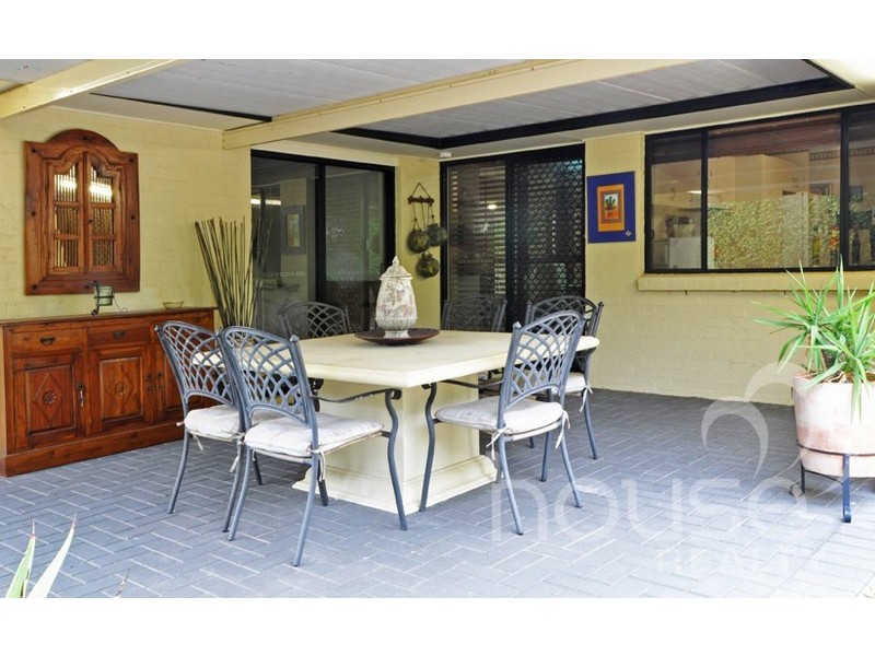 8 Jabiru Place, Bellbowrie QLD 4070