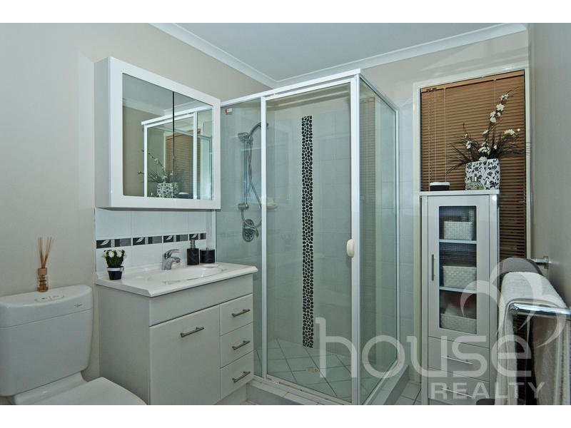 76 Highmead Drive, Brassall QLD 4305