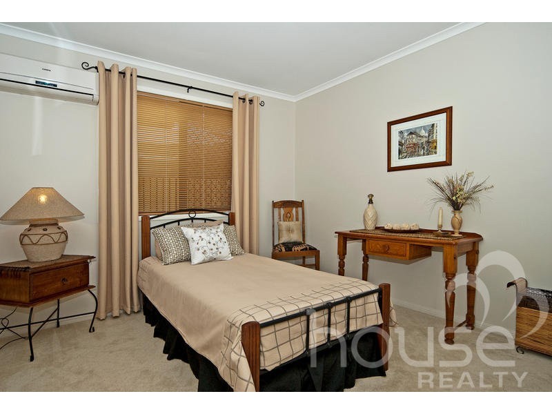 76 Highmead Drive, Brassall QLD 4305