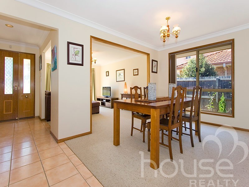 24 Crestwood Place, Moggill QLD 4070