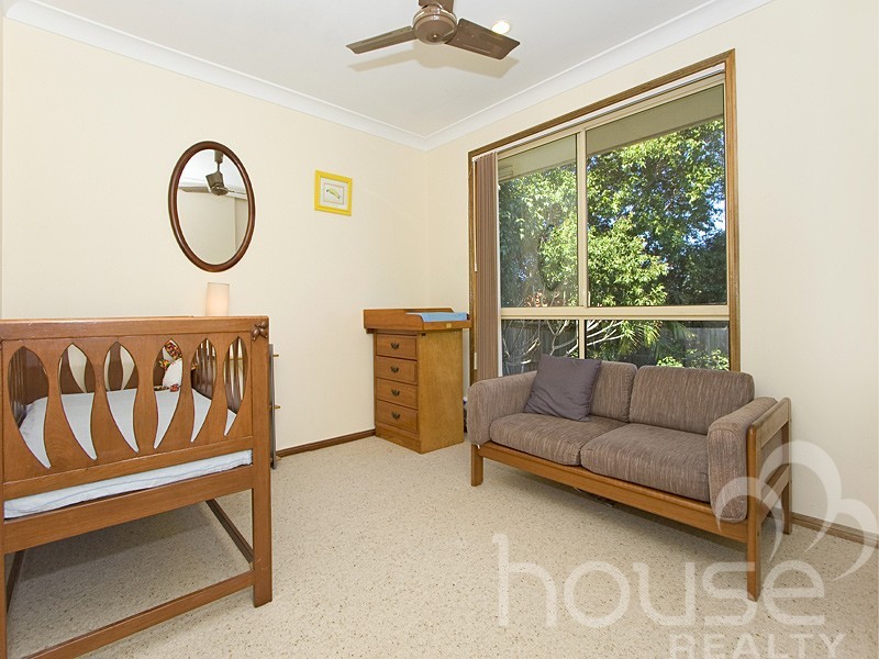 24 Crestwood Place, Moggill QLD 4070