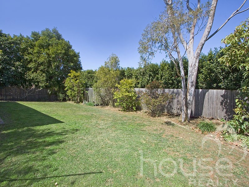 24 Crestwood Place, Moggill QLD 4070