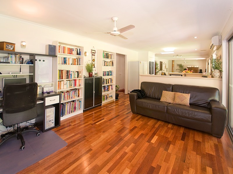 31 Kindra Avenue, Karana Downs QLD 4306