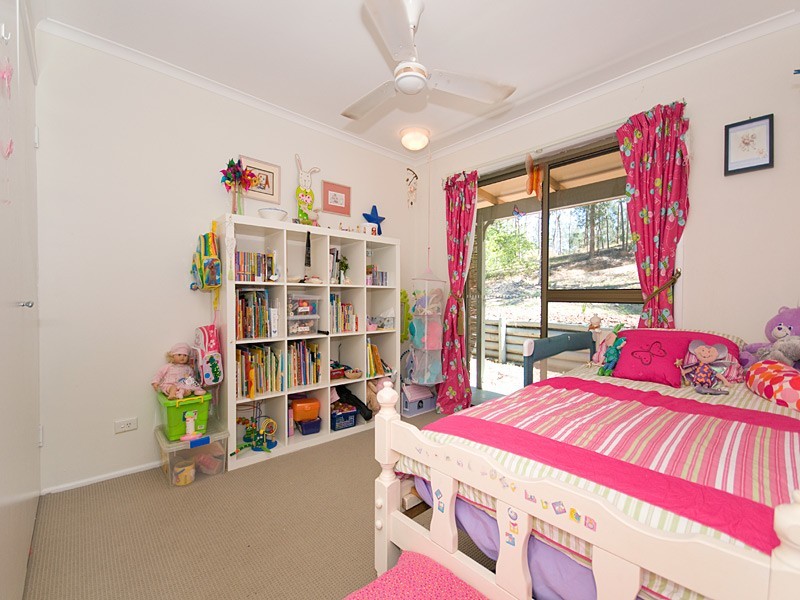 31 Kindra Avenue, Karana Downs QLD 4306