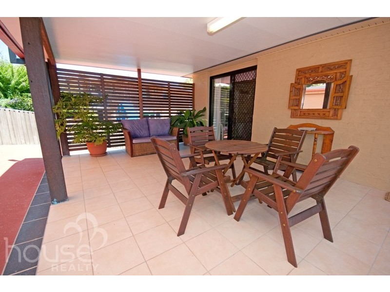 62 Gibson Crescent, Bellbowrie QLD 4070