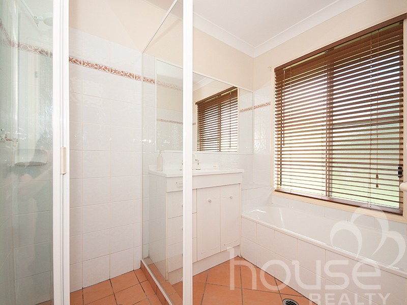 14 Nautilus Close, Karalee QLD 4306