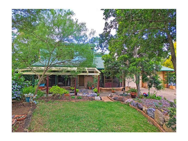 35 Carinya Crescent, Karana Downs QLD 4306