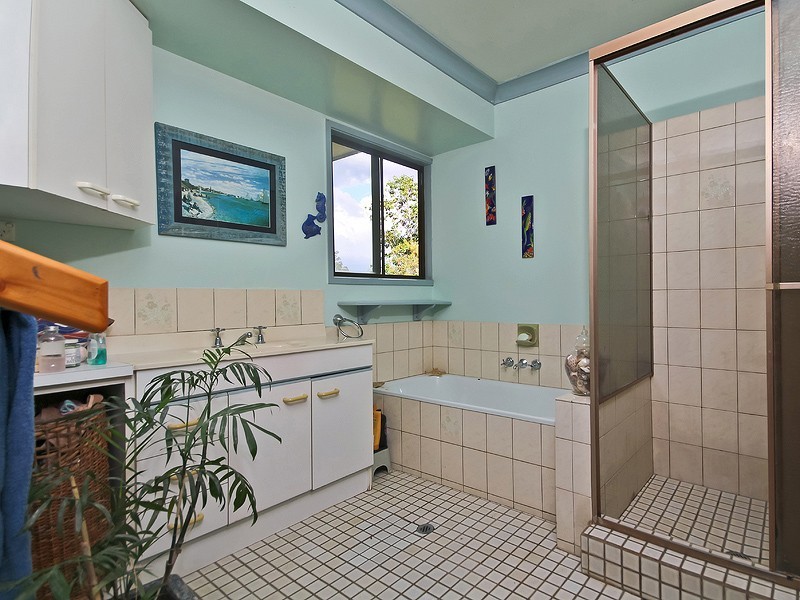 35 Carinya Crescent, Karana Downs QLD 4306