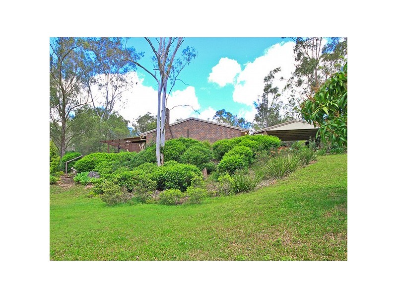 48 Coreen Court, Karana Downs QLD 4306