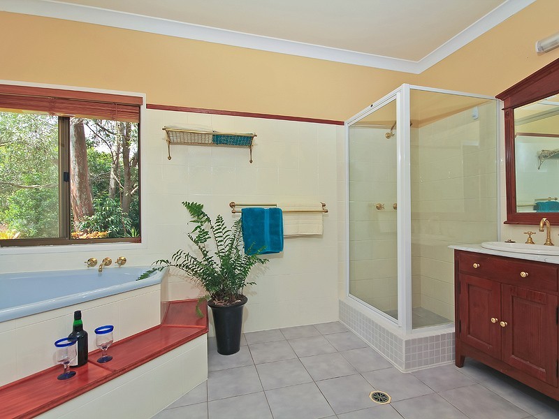 48 Coreen Court, Karana Downs QLD 4306