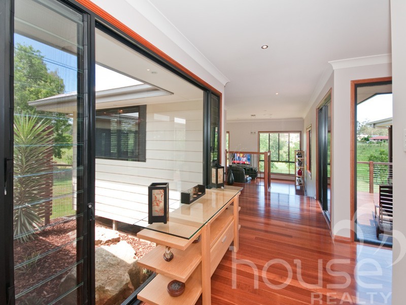 25 Lintrose Terrace, Karalee QLD 4306