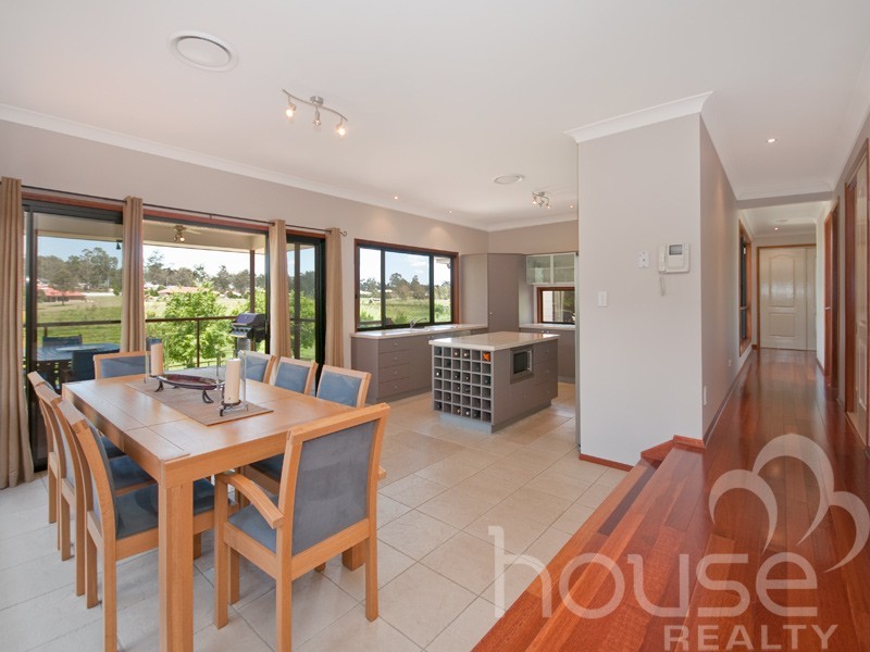 25 Lintrose Terrace, Karalee QLD 4306