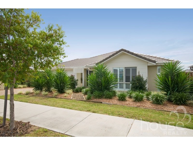 207 Alawoona Street, Redbank Plains QLD 4301