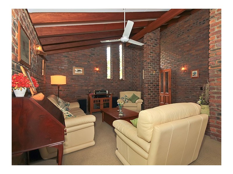 24 Powells Road, Karana Downs QLD 4306