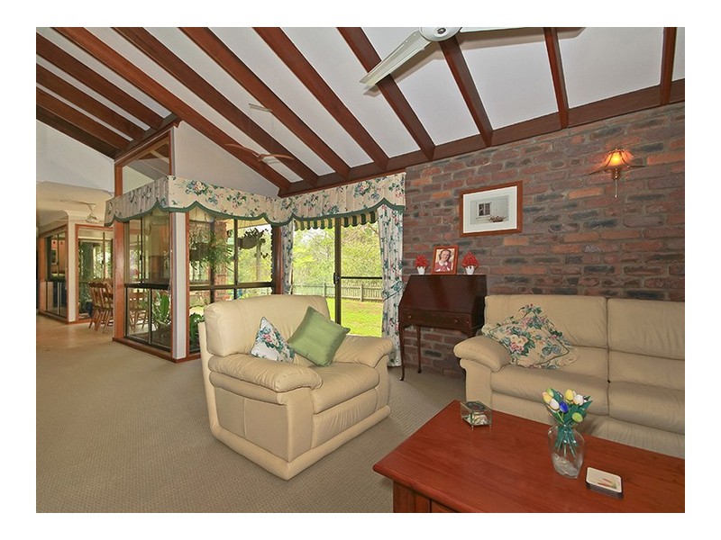 24 Powells Road, Karana Downs QLD 4306