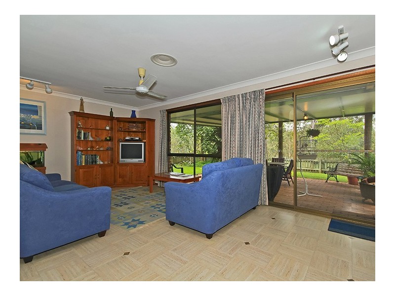 24 Powells Road, Karana Downs QLD 4306