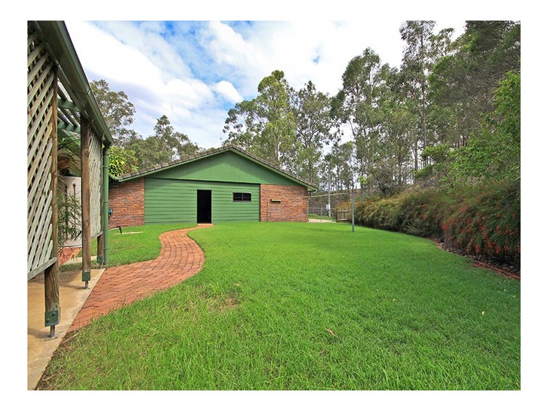 24 Powells Road, Karana Downs QLD 4306