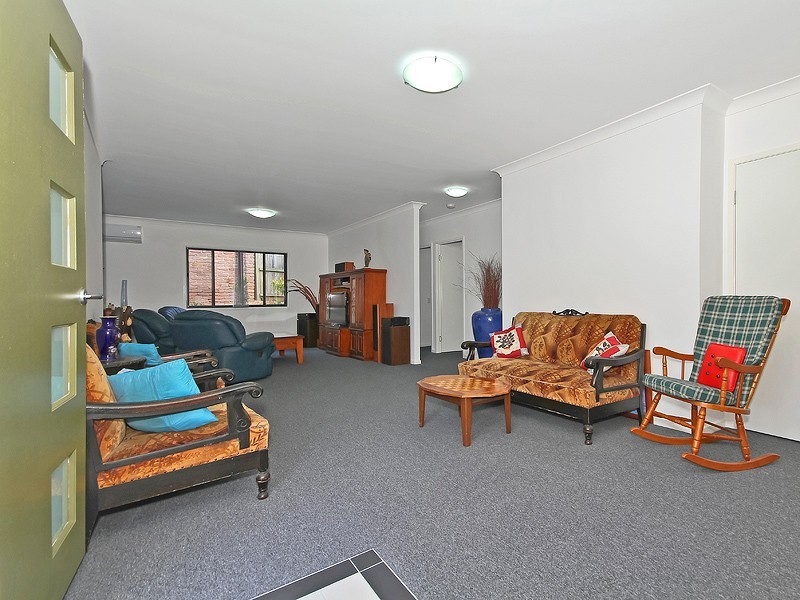 4 Pinehurst Court, Karana Downs QLD 4306