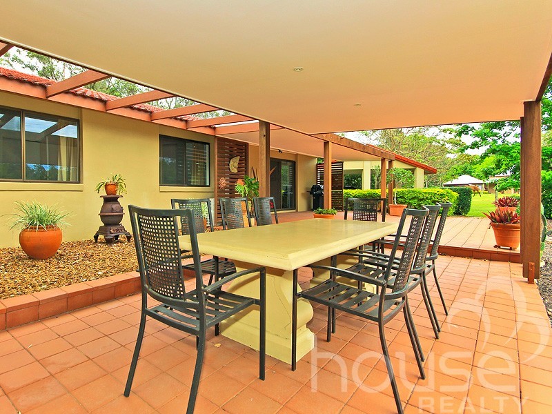 484 Mt Crosby Road, Anstead QLD 4070