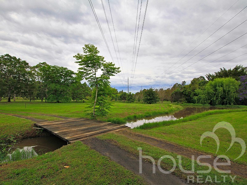 484 Mt Crosby Road, Anstead QLD 4070