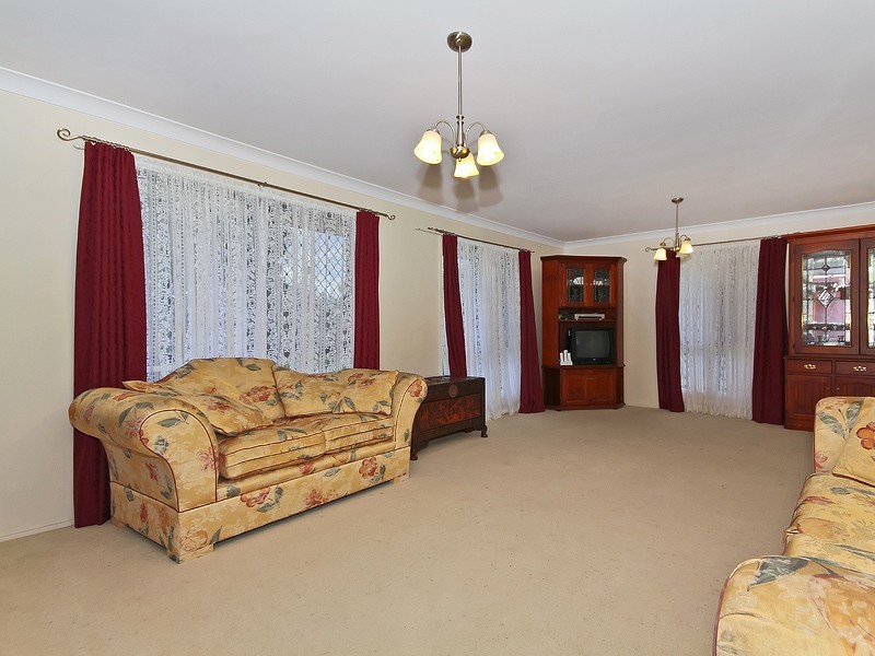 15-17 Craswell Court, Chuwar QLD 4306