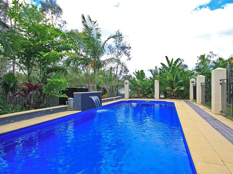 15-17 Craswell Court, Chuwar QLD 4306