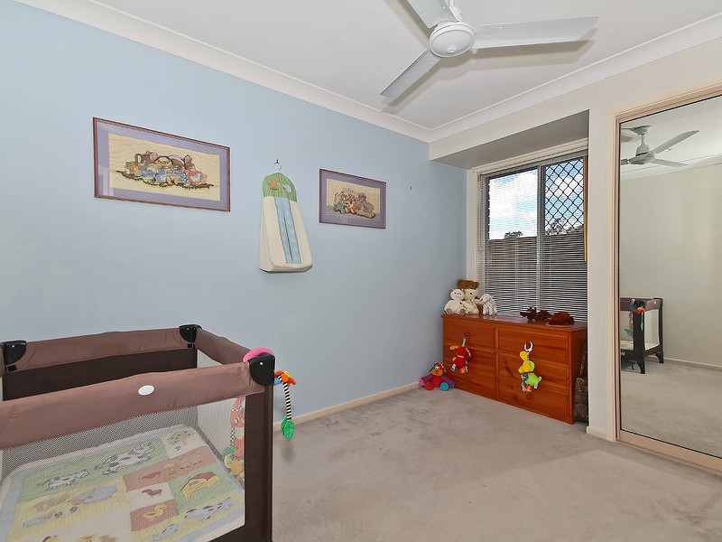 6 Oakmont Grove, Karana Downs QLD 4306