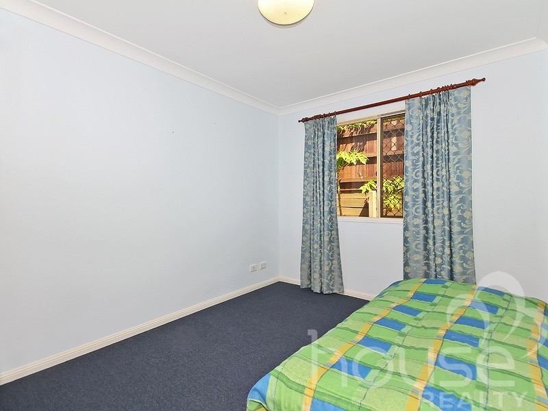 4 Fryer Close, Bellbowrie QLD 4070