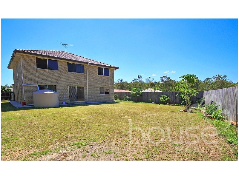 4 Fryer Close, Bellbowrie QLD 4070