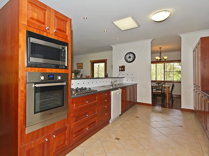 23 Glengariff Close, Chuwar QLD 4306
