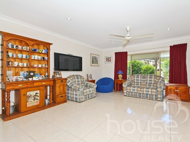 31 Jack Kerr Court, Mount Crosby QLD 4306