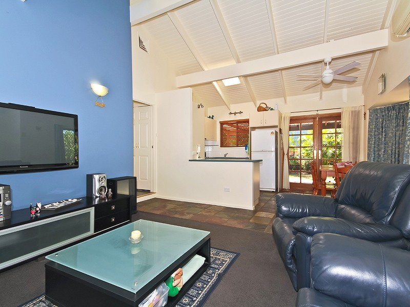 6 Takara Court, Karana Downs QLD 4306