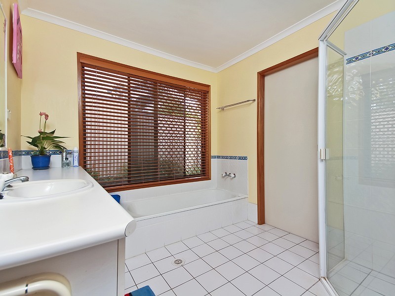 66 Illawong Way, Karana Downs QLD 4306