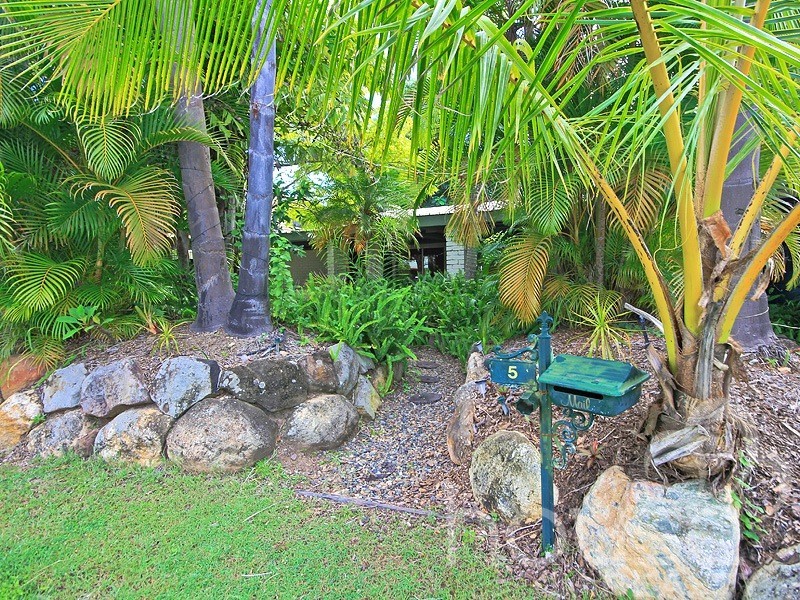 5 Apurla Court, Karana Downs QLD 4306