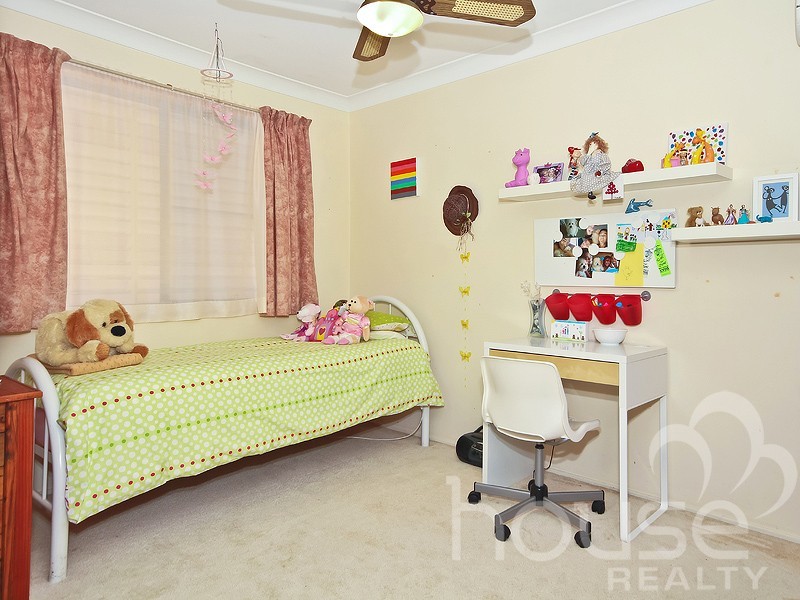 11 Nawalla Court, Karana Downs QLD 4306