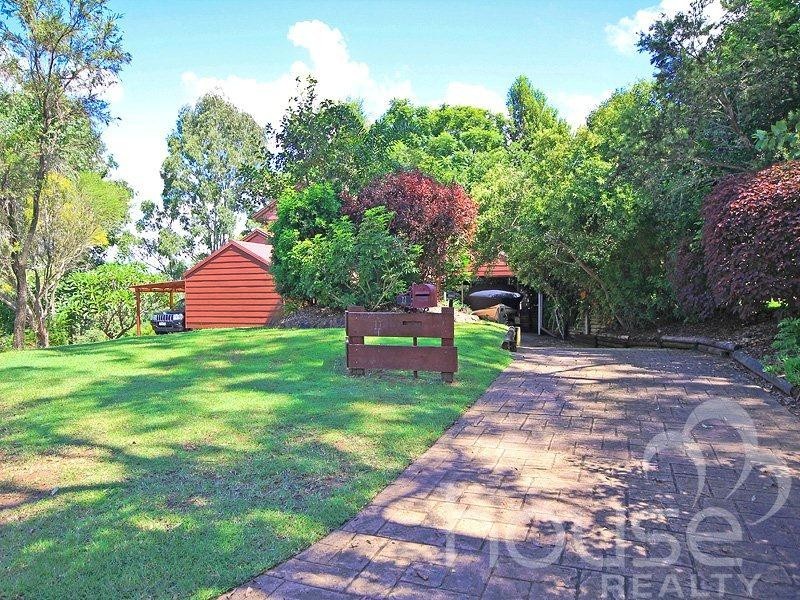 11 Nawalla Court, Karana Downs QLD 4306