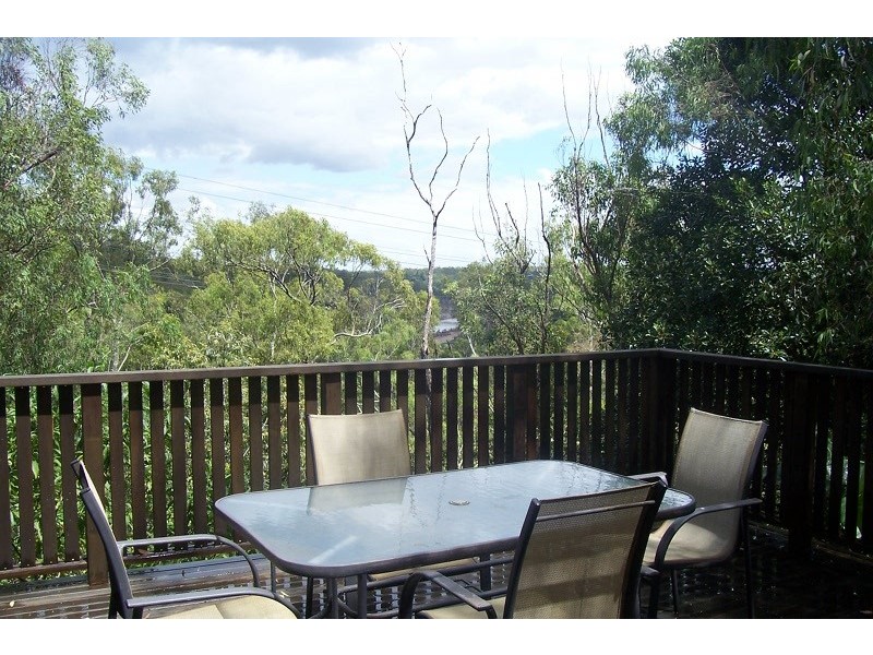 32 Scriven Street, Mount Crosby QLD 4306