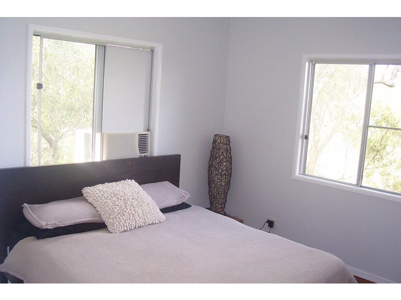 32 Scriven Street, Mount Crosby QLD 4306