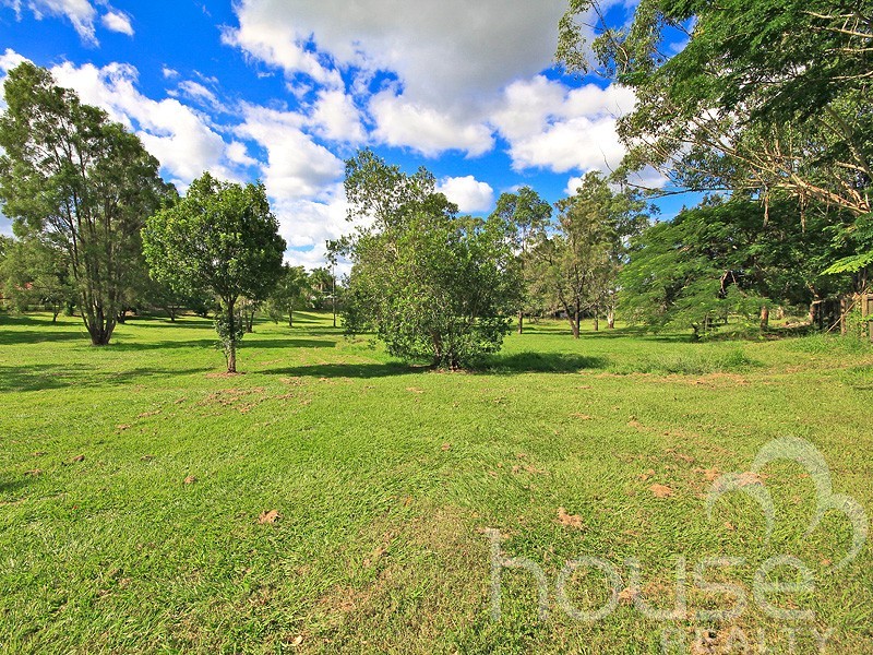 54 Atkinson Drive, Karana Downs QLD 4306