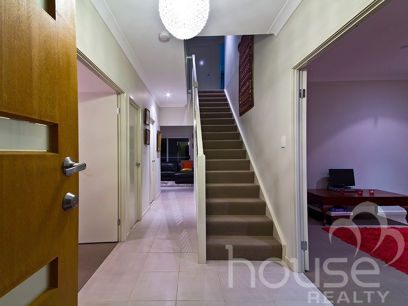 56 Everwood Street, Moggill QLD 4070