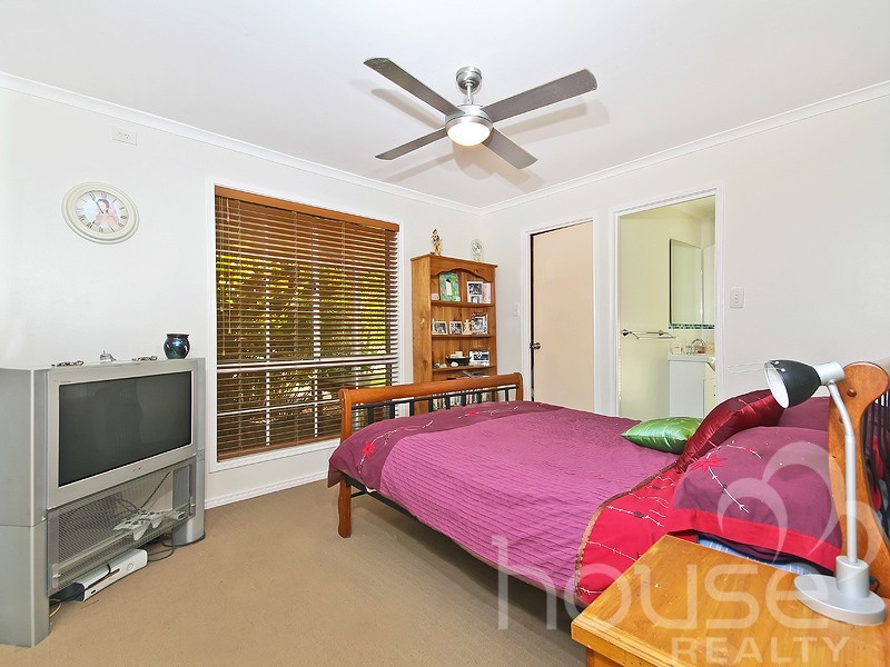 9 Kooralla Court, Karana Downs QLD 4306