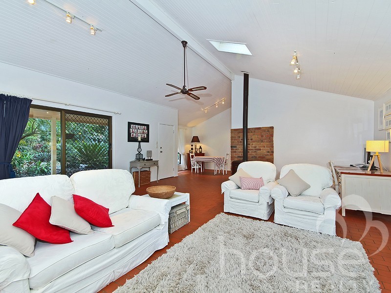 10 Islandview Street, Barellan Point QLD 4306