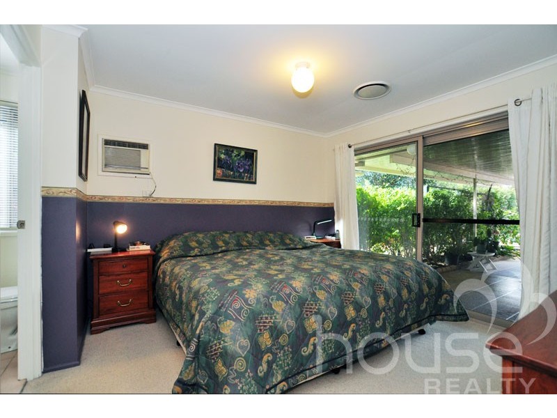 26 Islandview Street, Barellan Point QLD 4306