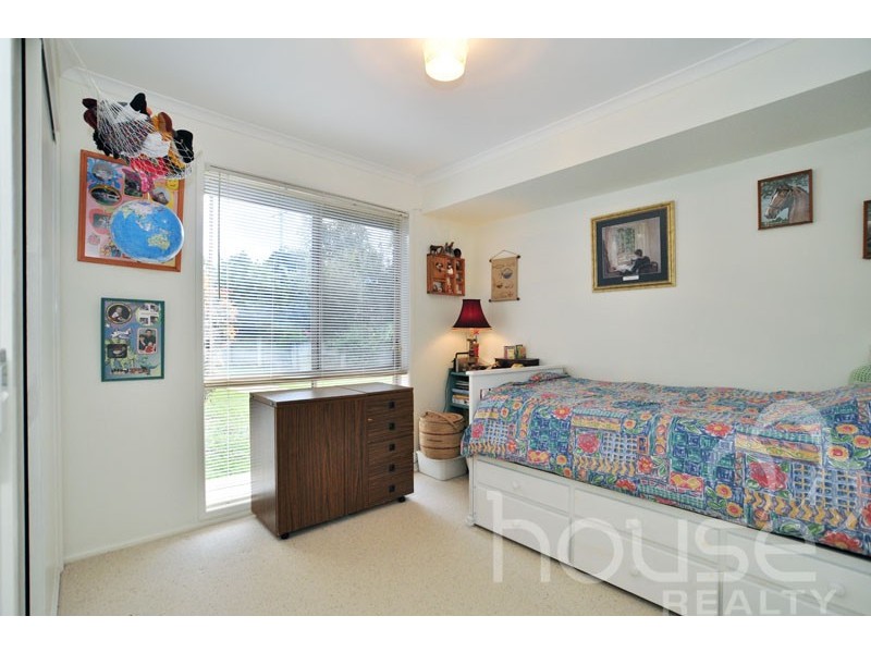 26 Islandview Street, Barellan Point QLD 4306