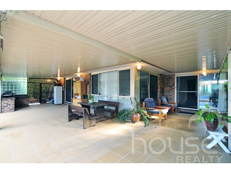 26 Islandview Street, Barellan Point QLD 4306